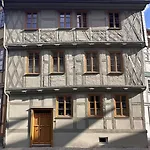 בית נופש Anno-1648 Altstadtquartier