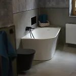 Anno-1648 Altstadtquartier בית נופש *