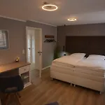 Anno-1648 Altstadtquartier בית נופש *