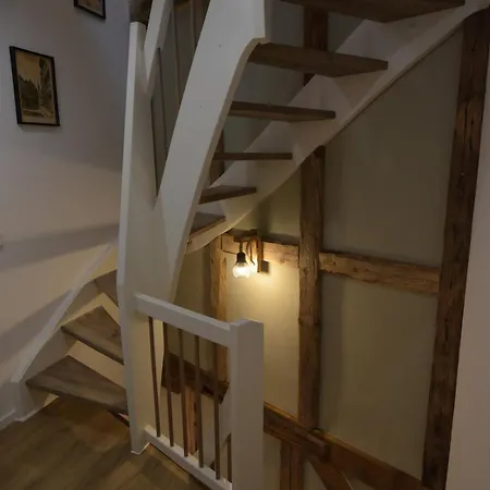 Anno-1648 Altstadtquartier بيت للعطل هالبيرشتادت